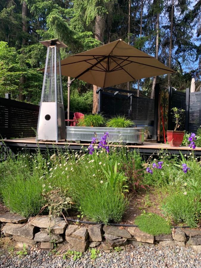 Salt Spring Carriage House Ganges