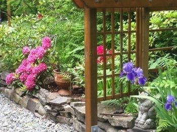 Salt Spring Carriage House Couette-café